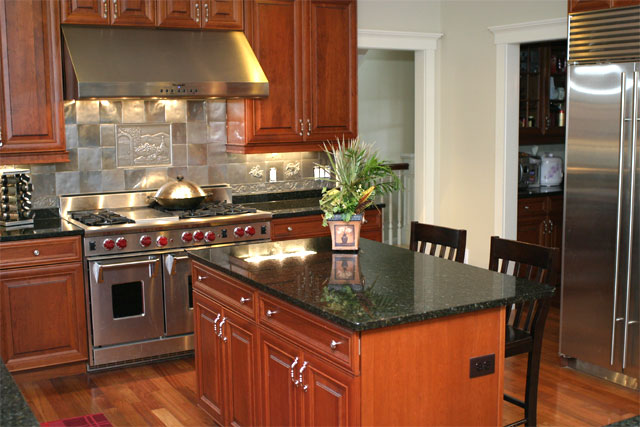 cutters-bluff-10-kitchen.jpg